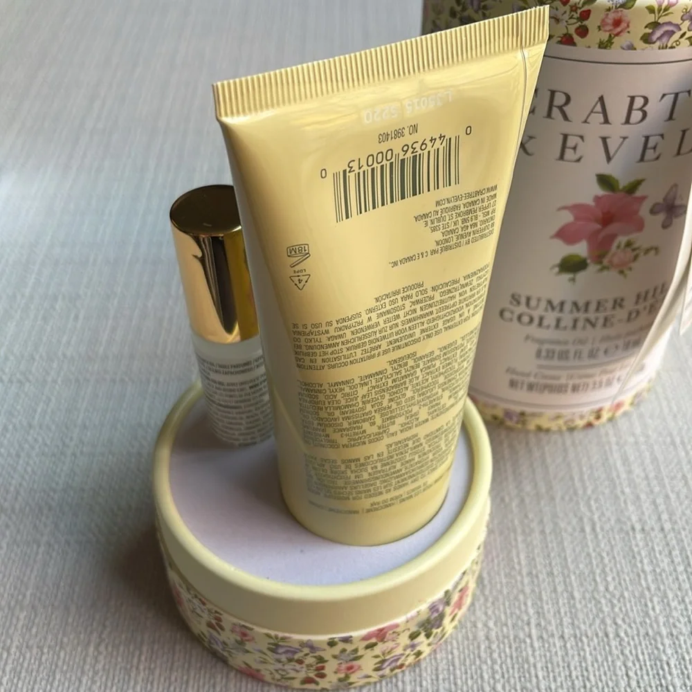 Crabtree & Evelyn Summer Hill fragrance oil hand cream set
